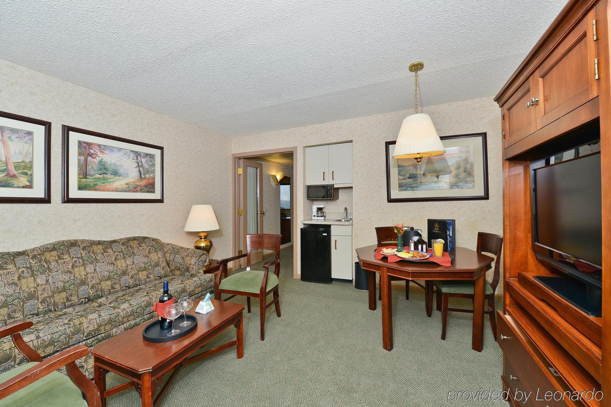 Holiday Inn Wilkes Barre - East Mountain, An Ihg Hotel Room photo